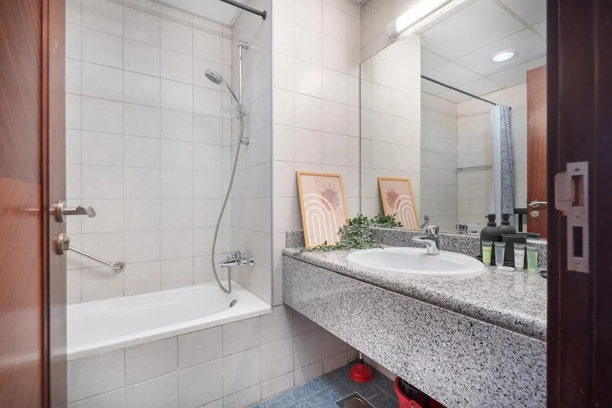 Apartment Trendy Studio With Fitted Kitchen In Discovery Gardens Dubai United Arab Emirates