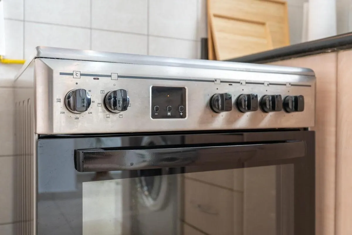 Trendy Studio With Fitted Kitchen In Discovery Gardens Dubai