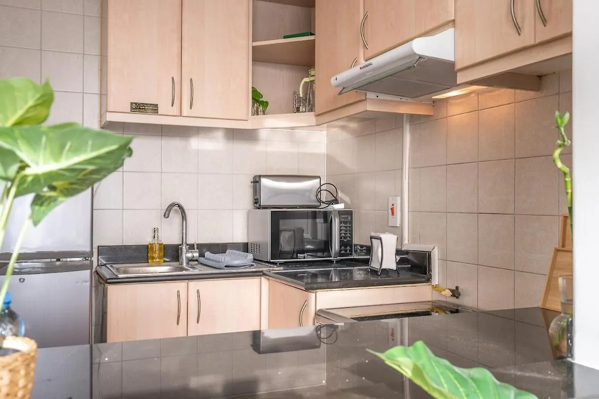 Trendy Studio With Fitted Kitchen In Discovery Gardens Dubai